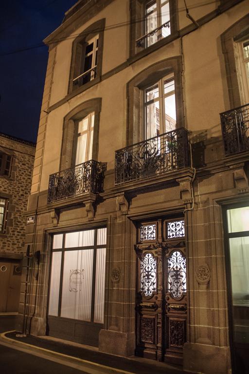 La Maison D'Adelaide Saint-Flour  Exteriör bild